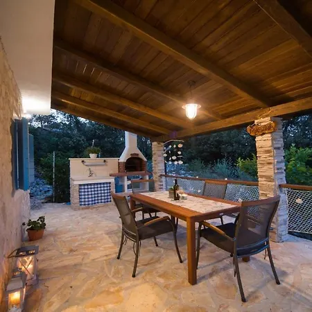Casa Oliva Ii Vendégház